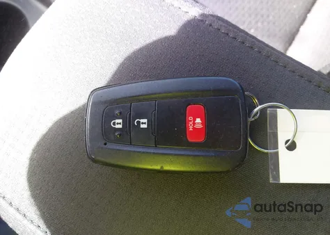 2021 Toyota Prius Le from USA, damaged, VIN JTDKAMFU2M3152566